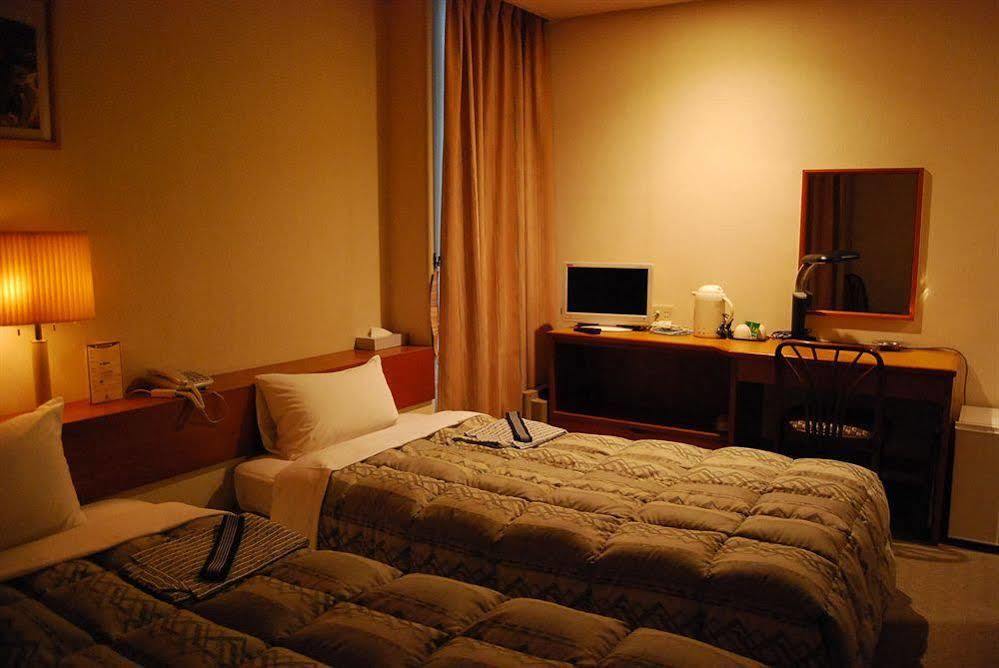 Hotel Kikuei Namba Οσάκα Εξωτερικό φωτογραφία